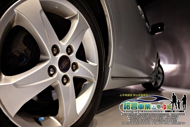 FORD I-MAX  第16張相片