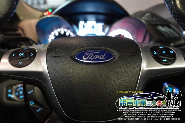 FORD KUGA  第6張相片