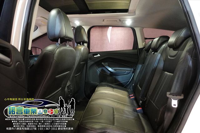 FORD KUGA  第14張相片