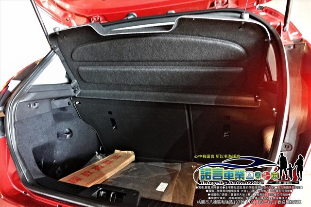 FORD FIESTA  第18張相片