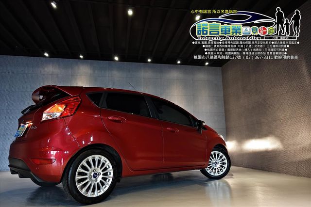 FORD FIESTA  第20張相片