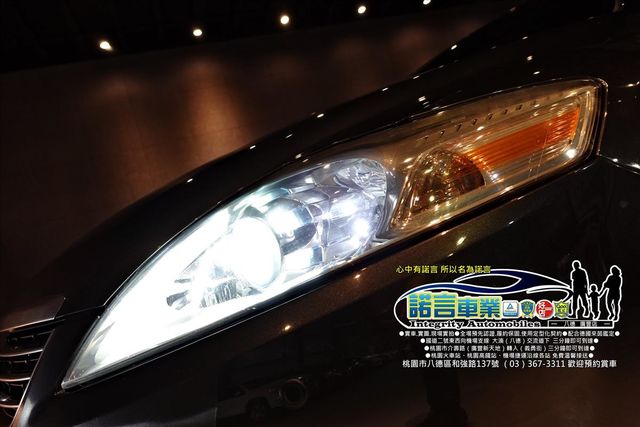 FORD MONDEO  第3張相片