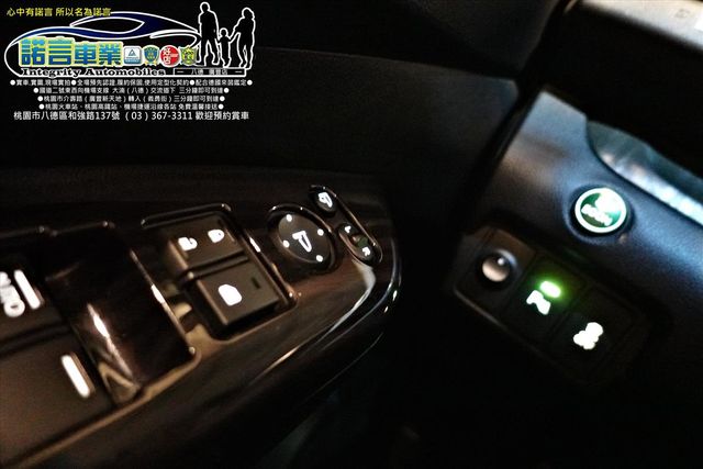 HONDA CR-V  第10張相片