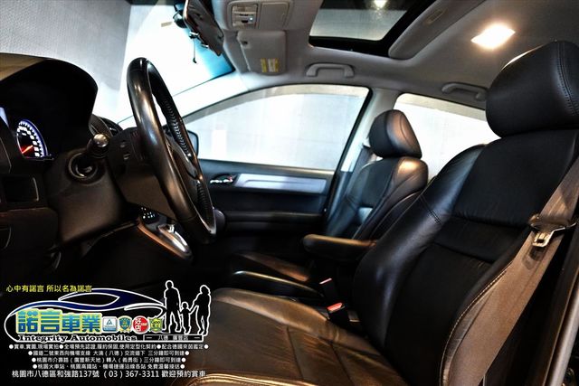 HONDA CR-V  第10張相片