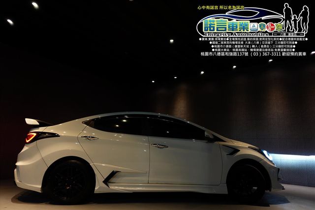 HYUNDAI ELANTRA  第19張相片