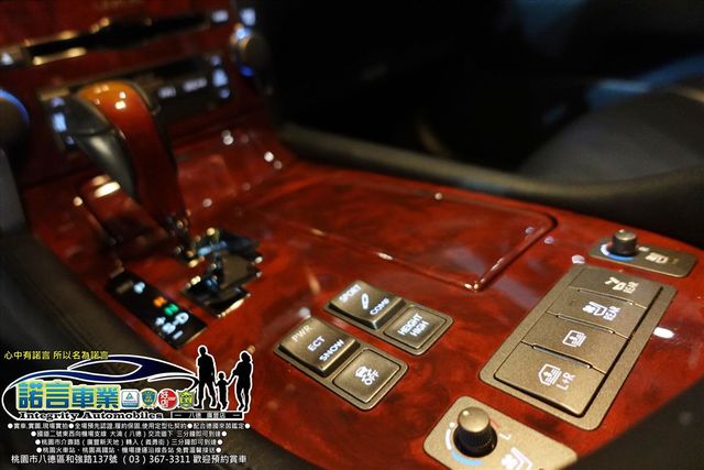 LEXUS LS460L  第6張相片
