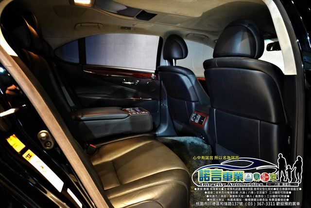 LEXUS LS460L  第11張相片