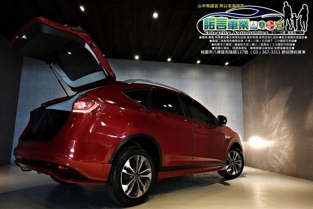 LUXGEN U6  第20張相片