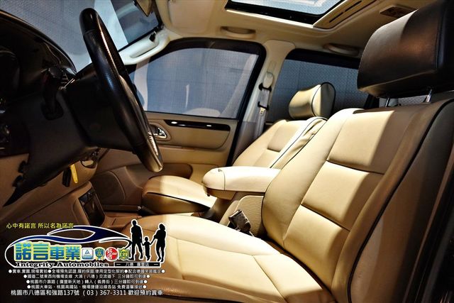 MAZDA TRIBUTE  第8張相片