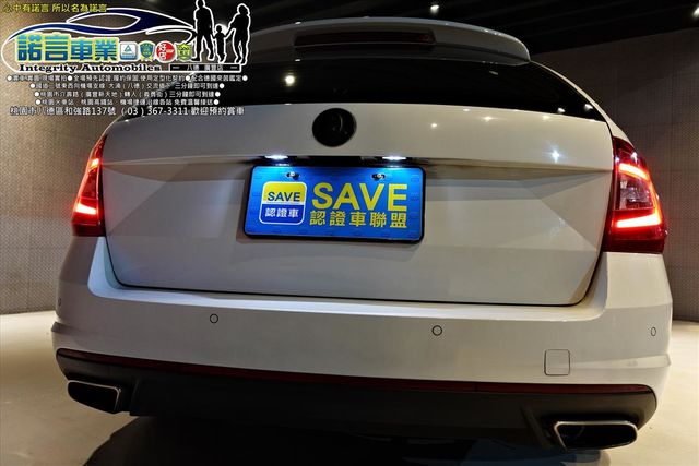 SKODA OCTAVIA  第18張相片