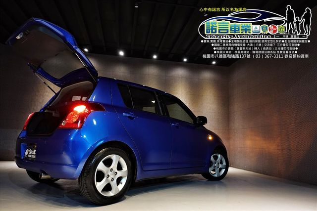 SUZUKI SWIFT  第20張相片