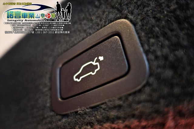 VOLVO XC60  第17張相片