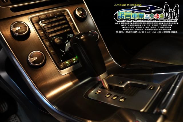 VOLVO S60  第9張相片