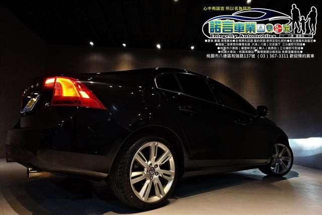 VOLVO S60  第20張相片