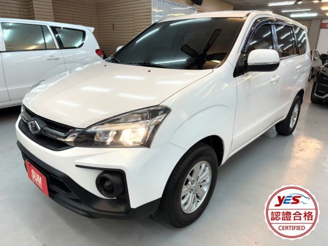 全車原鈑件.第三方認證.定速.後座出風口.導航..可全額貸款.強力過件.  第1張相片