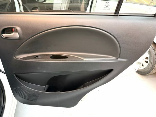 全車原鈑件.第三方認證.定速.後座出風口.導航..可全額貸款.強力過件.  第20張相片