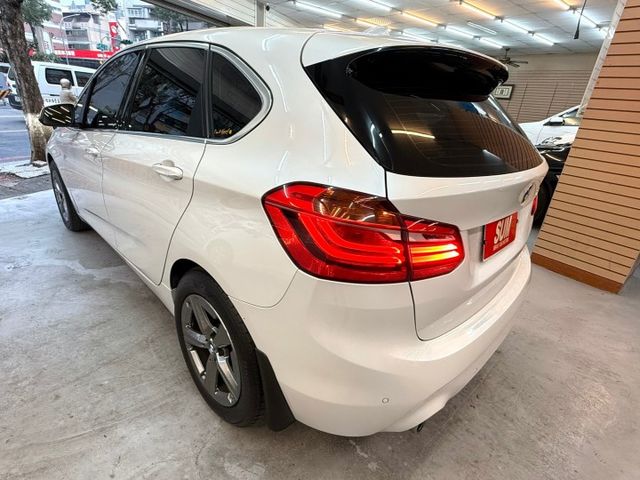 原鈑件.ACC跟車.車道偏移.導航.天窗.電動尾門.可全額貸款.強力過件  第4張相片