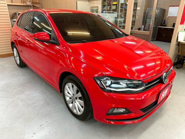 全車原鈑件.實跑2萬多公里.ACC跟車.倒車影像.可全額貸款.強力過件  第3張相片