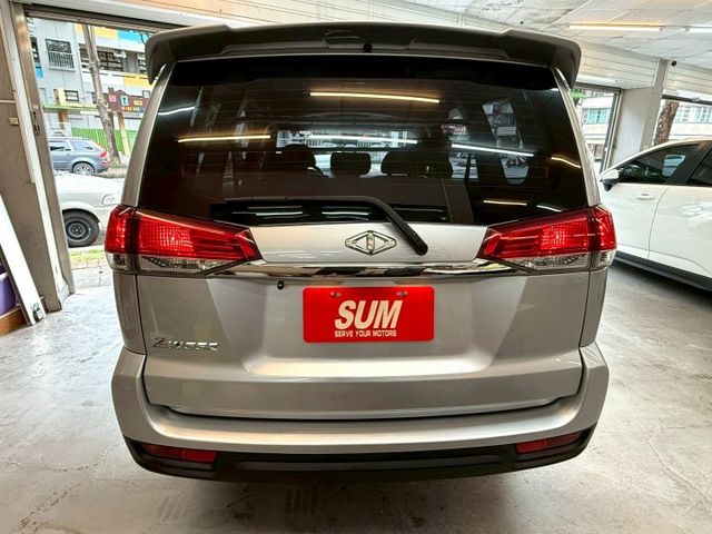 全車原鈑件.第三方認證.定速.後座出風口.導航.可全額貸款.強力過件.  第5張相片