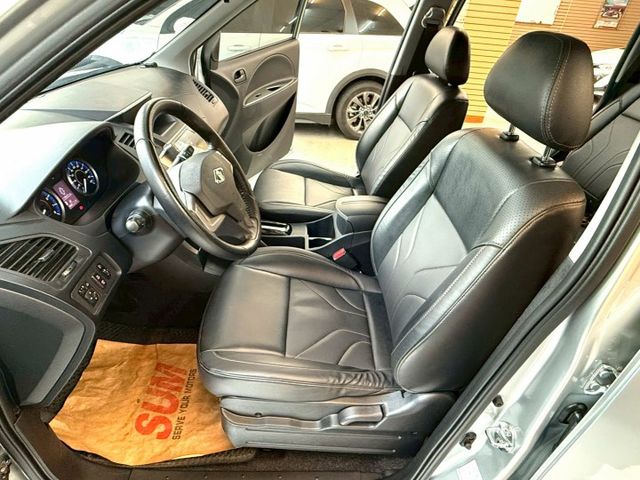 全車原鈑件.第三方認證.定速.後座出風口.導航.可全額貸款.強力過件.  第9張相片
