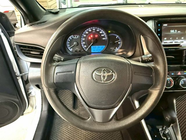 全車原鈑件.里程保證.第三方認證.9安.經典型.可全額貸款.強力過件  第14張相片