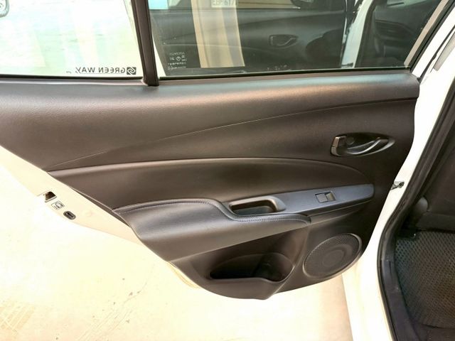 全車原鈑件.里程保證.第三方認證.9安.經典型.可全額貸款.強力過件  第18張相片