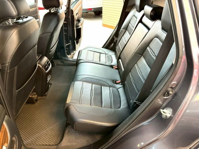 改款5.5代.頂級S版.全車原鈑件.第三方認證.里程保證.ACC跟車.電尾門.可全額貸款  第10張相片