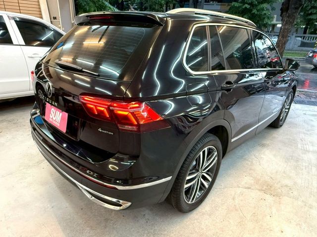 全車原鈑件.ACC跟車.車道偏移.盲點.環景.電尾門.4WD.可全額貸款.強力過件  第6張相片