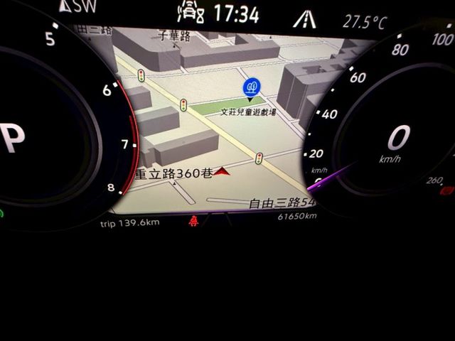 一手車.實跑6萬多公里.全車原鈑件.里程保證.第三方認證.可全額貸款.強力過件  第16張相片