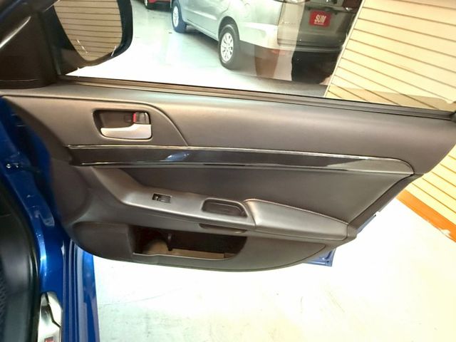 全車原鈑件.第三方認證.里程保證.天窗.導航.捯車影像.可全額貸款.強力過件  第19張相片