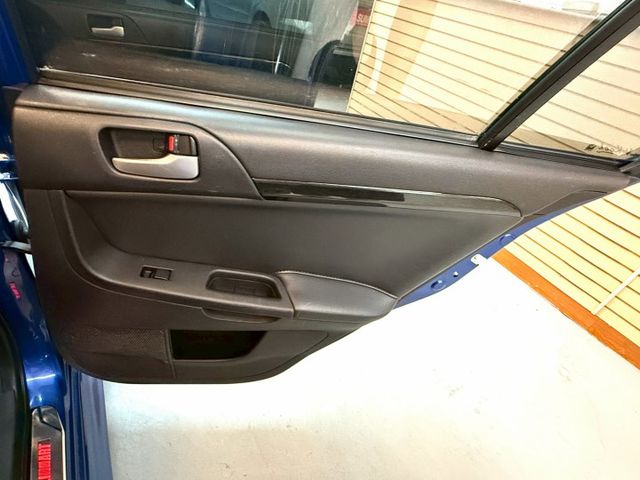 全車原鈑件.第三方認證.里程保證.天窗.導航.捯車影像.可全額貸款.強力過件  第20張相片