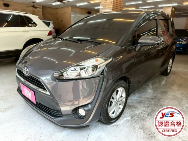 7人座.實跑3萬6公里.原鈑件.第三方認證.定速.導航.可全額貸款.強力過件  第1張相片