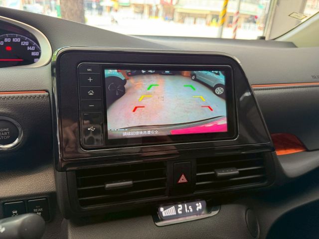 7人座.實跑3萬6公里.原鈑件.第三方認證.定速.導航.可全額貸款.強力過件  第18張相片