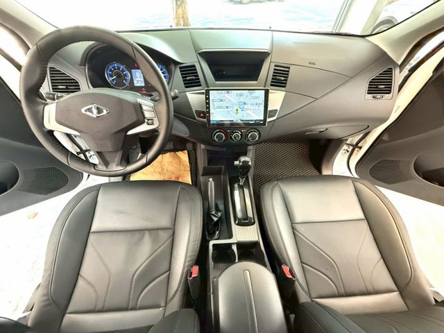 全車原鈑件.第三方認證.定速.後座出風口.導航.可全額貸款.強力過件.  第12張相片
