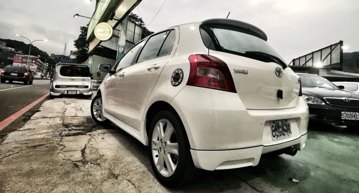 2009年 Yaris S版  第4張相片
