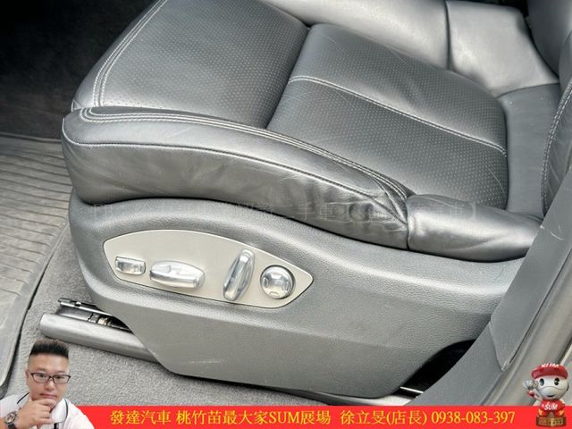 PORSCHE CAYENNE 2012年 3.6 灰 1178  第6張相片