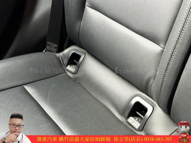 BENZ CLA220D 2013年 2.1 銀 6998 順  第8張相片