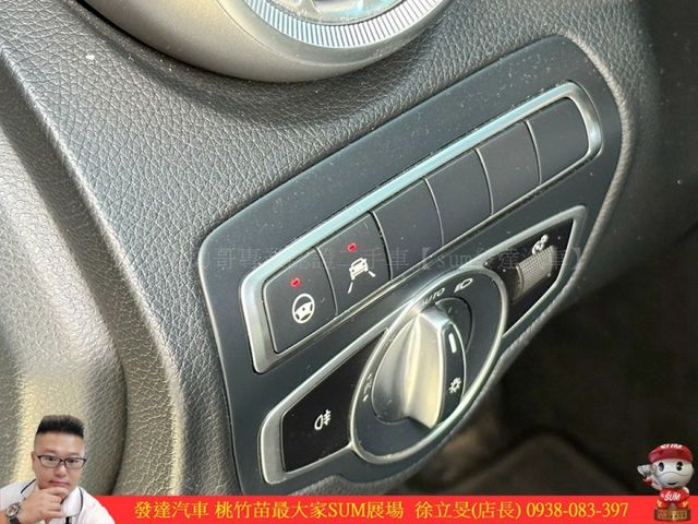 BENZ C300 雙門 2019年 2.0 黑 6122  第9張相片