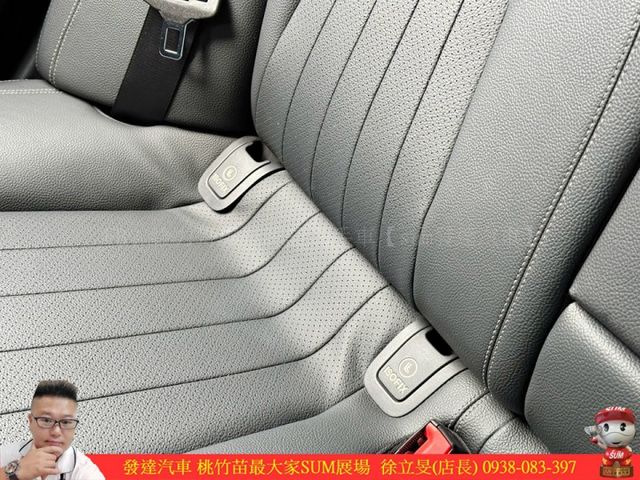 BENZ E220D 2017年 2.0 黑 5080  第10張相片