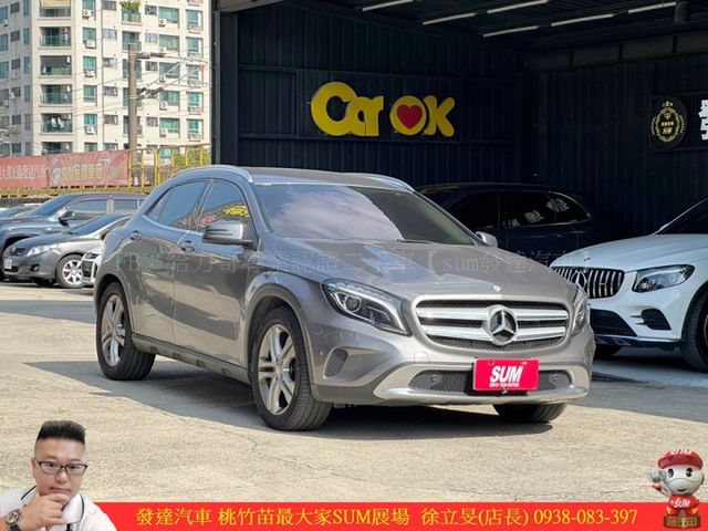 BENZ GLA200 CDI 2015年 2.1 深灰 6833 TCBU  第2張相片