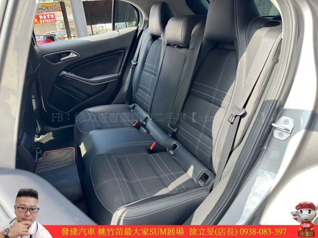 BENZ GLA200 CDI 2015年 2.1 深灰 6833 TCBU  第4張相片