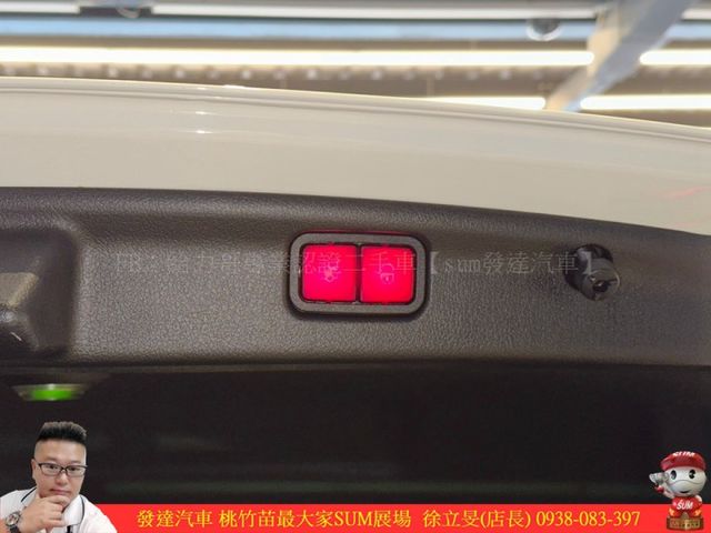 BENZ C300 2022年 2.0 白 #8456  第17張相片