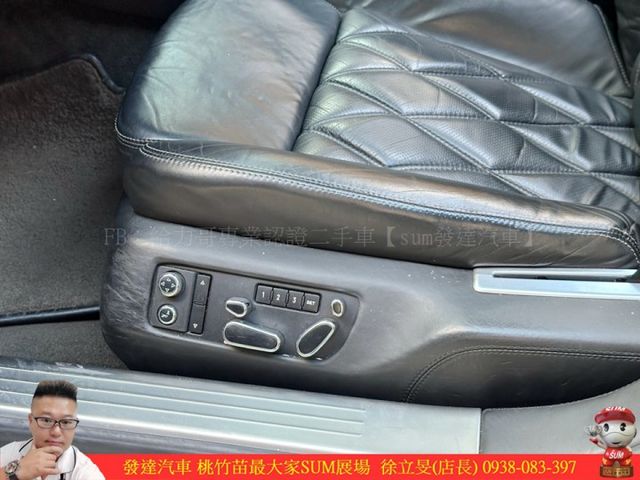 賓利 CONTINENTAL FLYING SPUR 2007年 6.0 黑  第6張相片