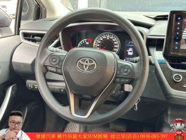 TOYOTA ALTIS 2022年 1.8 黑 3530 統一  第6張相片