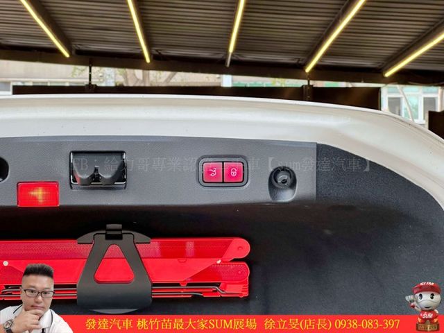 BENZ CLS400 AMG 2016年 3.5 白黑 8759 順  第19張相片