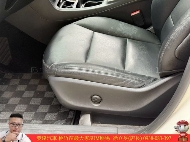 BENZ B200 2013年 1.6 白 0886 順  第7張相片
