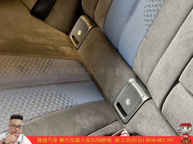 BMW 218GC 2020年 1.5 白 3179  第12張相片