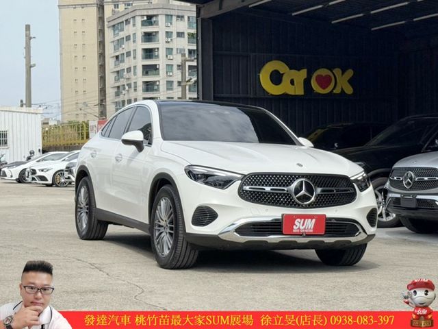 BENZ GLC200 4MATIC COUPE 2024年 2.0 白 0903  第2張相片