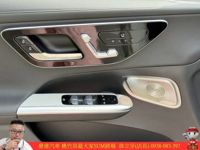 BENZ GLC200 4MATIC COUPE 2024年 2.0 白 0903  第7張相片