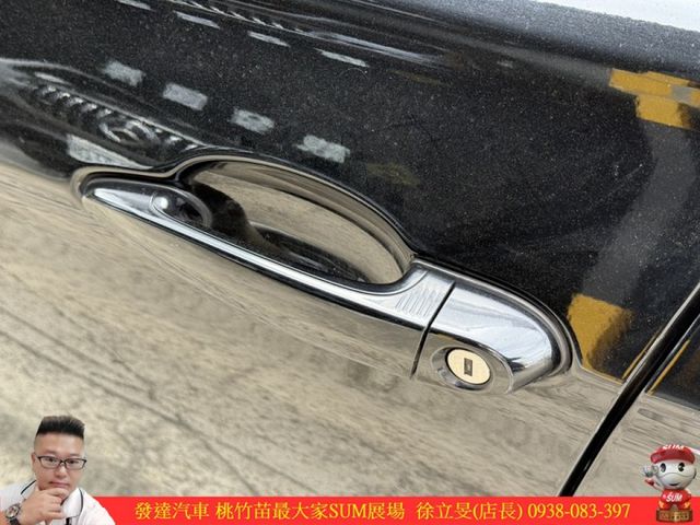 BMW 318I 2018年 1.5 黑 5051  第3張相片